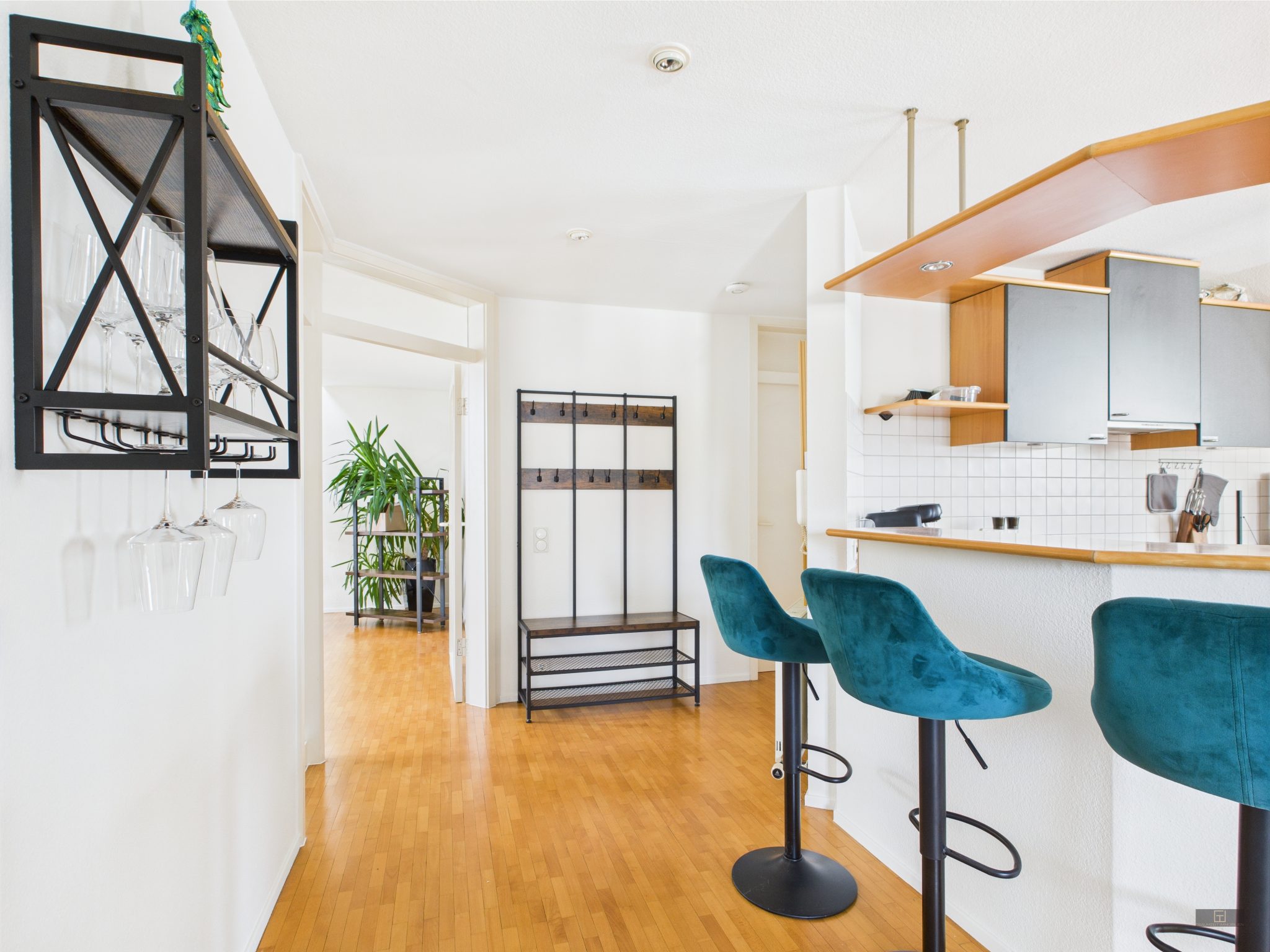 CAM04995G0-PR0022-STILL007