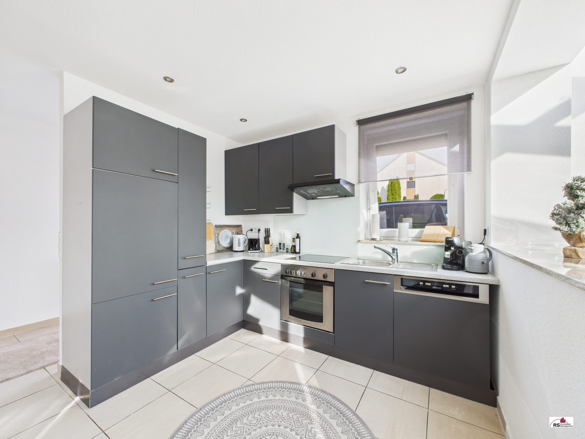 CAM04995G0-PR0048-STILL010